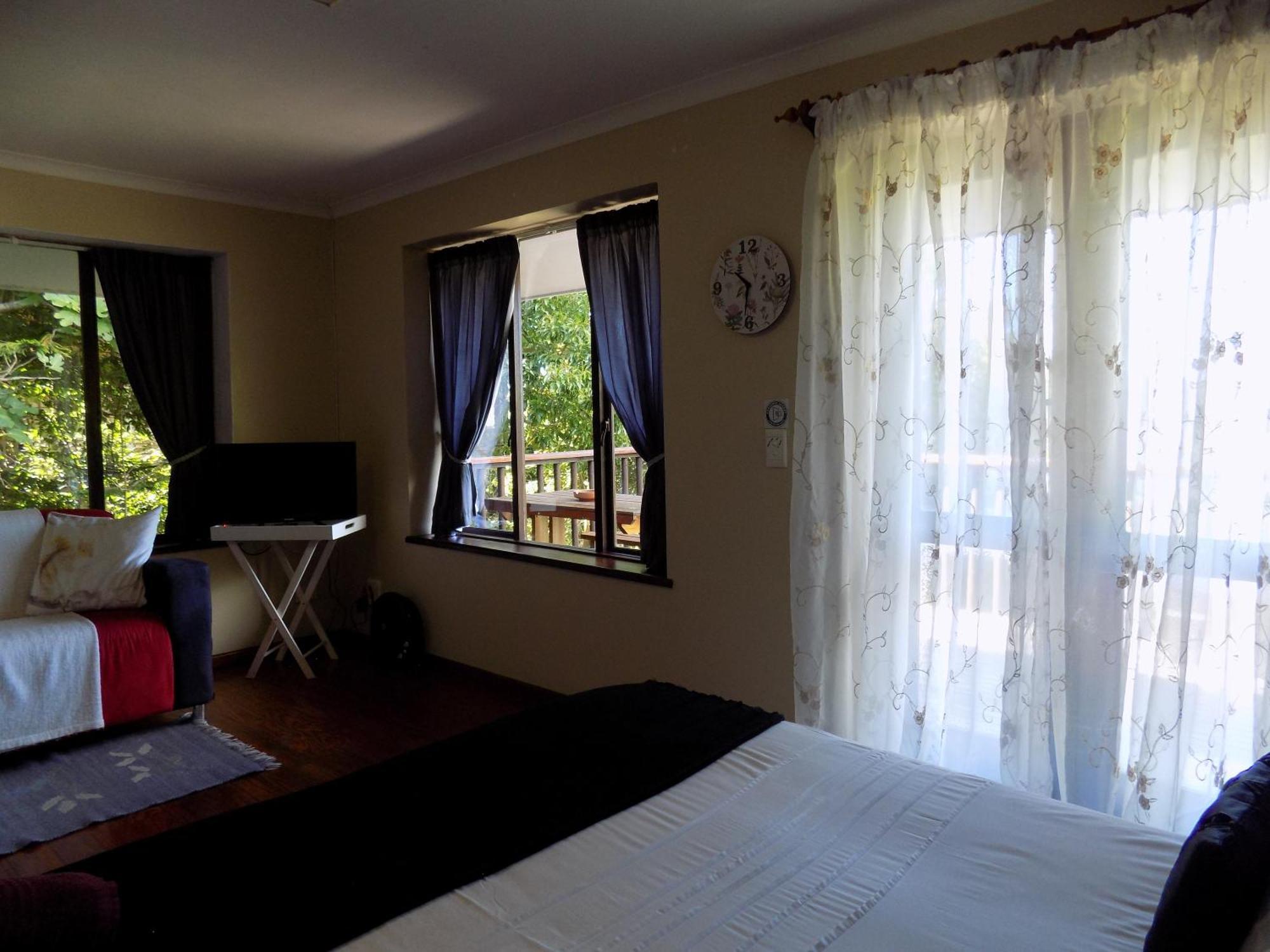 Protea Guest House Найсне Экстерьер фото